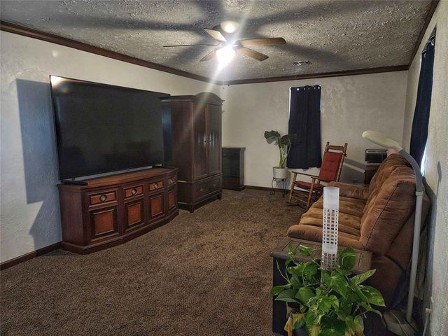 30581 Parkwood Road, Mcloud, OK 74851
