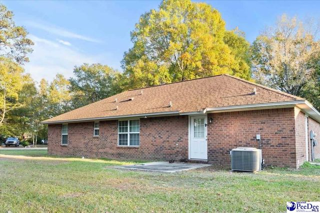 387 Drayton St, Manning, SC 29102