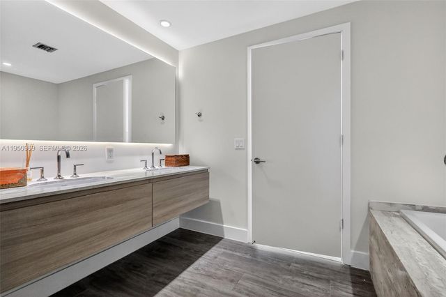 2900 NE 7th Ave 1108, Miami, FL 33137