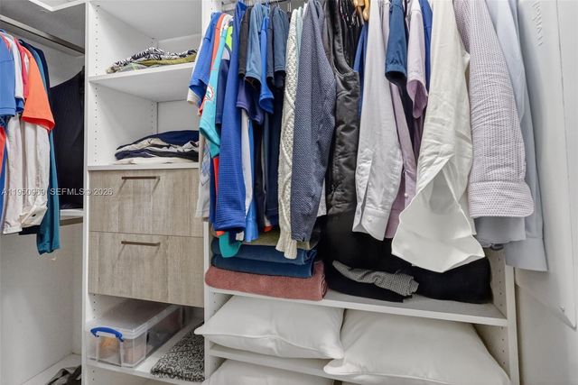 2900 NE 7th Ave 1108, Miami, FL 33137