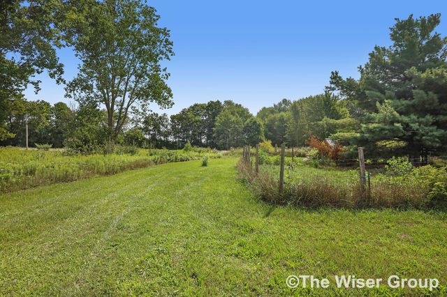 4816 Cole Road, Fenwick, MI 48834