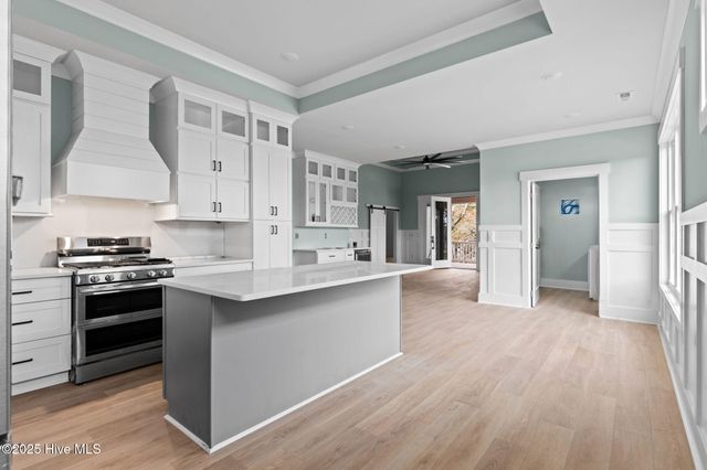 210 NE 34th Street, Oak Island, NC 28465