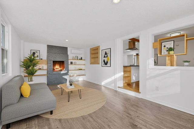 313 Washington Street NE, Albuquerque, NM 87108