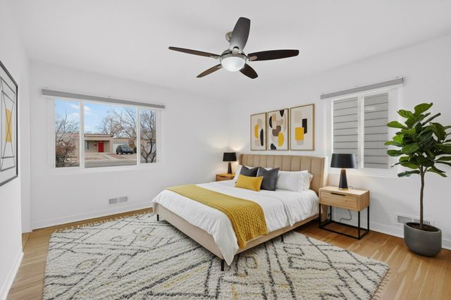 313 Washington Street NE, Albuquerque, NM 87108