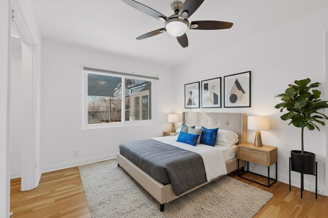 313 Washington Street NE, Albuquerque, NM 87108