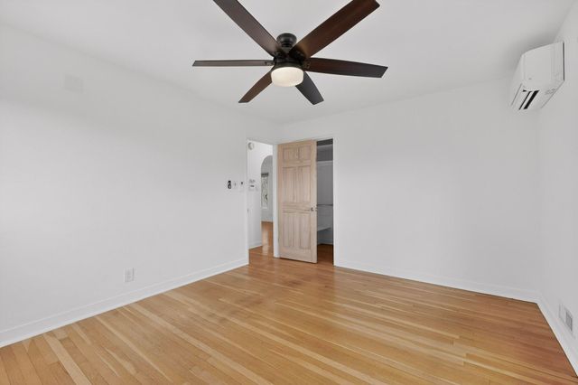 313 Washington Street NE, Albuquerque, NM 87108