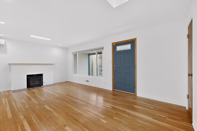 313 Washington Street NE, Albuquerque, NM 87108