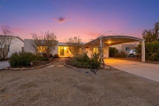 313 Washington Street NE, Albuquerque, NM 87108