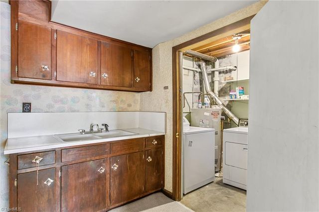 1208 Cleburne Street, Greensboro, NC 27408