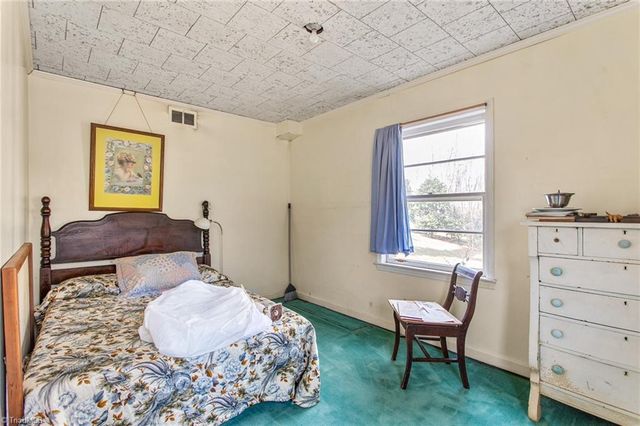 1208 Cleburne Street, Greensboro, NC 27408