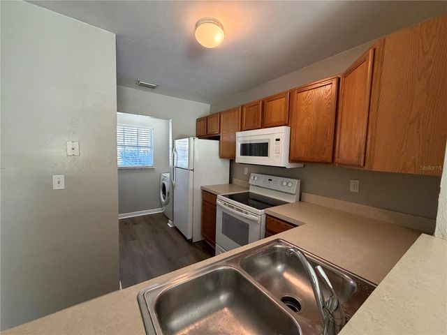 3015 NW 79TH COURT, Gainesville, FL 32606