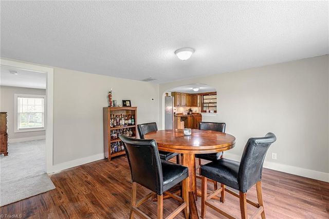 7549 Sunnyvale Drive, High Point, NC 27265