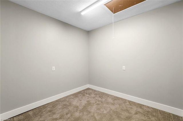 7549 Sunnyvale Drive, High Point, NC 27265
