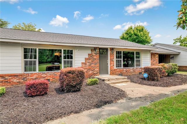 7549 Sunnyvale Drive, High Point, NC 27265