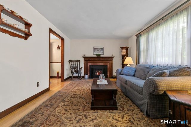 74 Hintz Drive, Wallingford, CT 06492