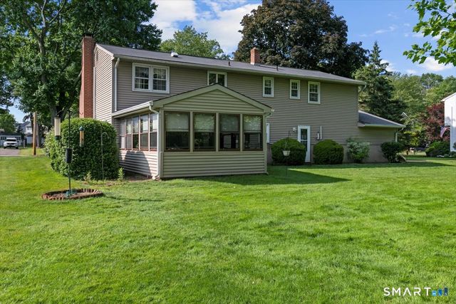 74 Hintz Drive, Wallingford, CT 06492