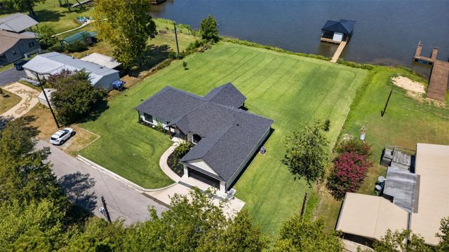 848 County Road 2275, Mineola, TX 75773