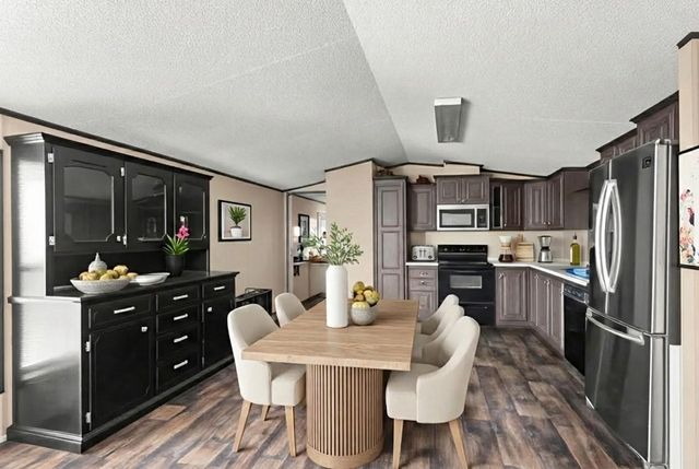 337 SW Front ST, Bartlett, TX 76511