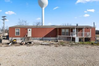 337 SW Front ST, Bartlett, TX 76511