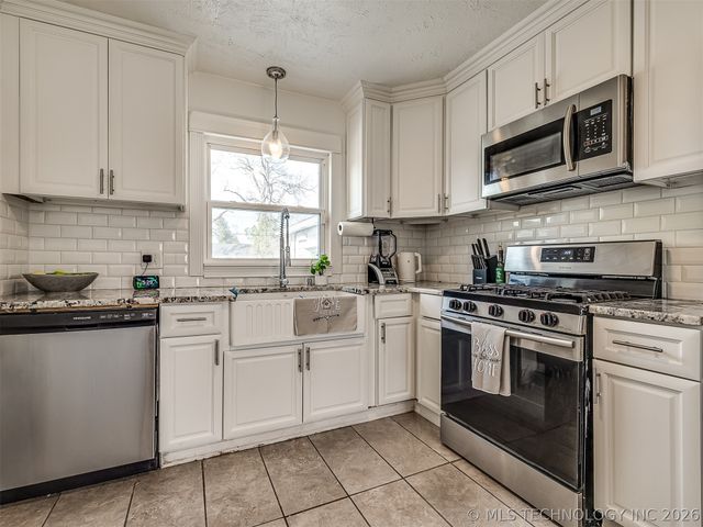 1407 E 52nd Street, Tulsa, OK 74105