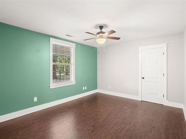 405 Dove Lane, Leesville, LA 71446