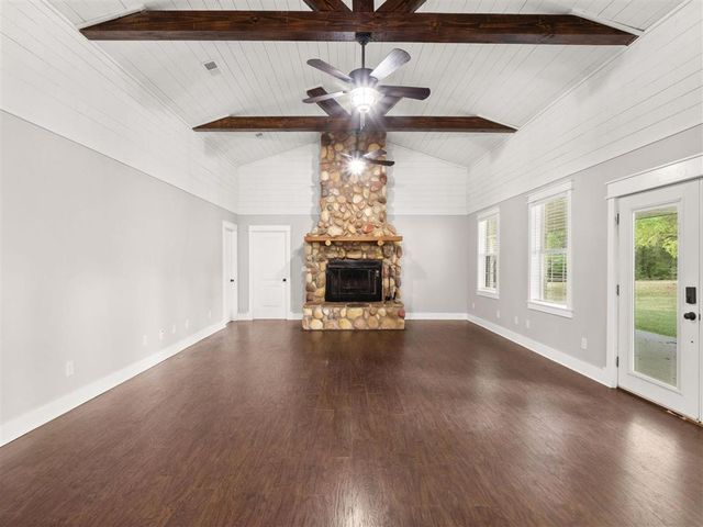 405 Dove Lane, Leesville, LA 71446