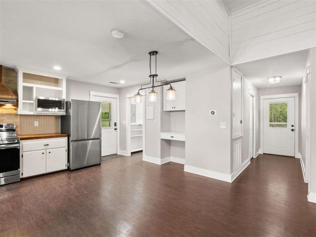 405 Dove Lane, Leesville, LA 71446