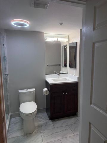 1801 N FLAGLER Drive 418, West Palm Beach, FL 33407