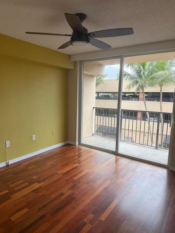 1801 N FLAGLER Drive 418, West Palm Beach, FL 33407