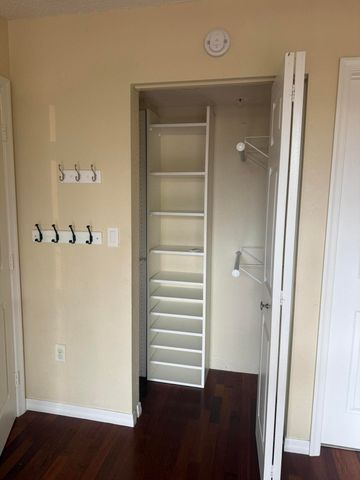 1801 N FLAGLER Drive 418, West Palm Beach, FL 33407