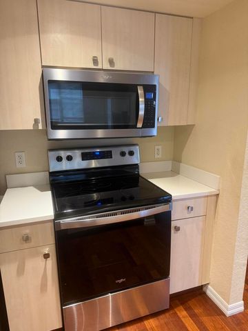 1801 N FLAGLER Drive 418, West Palm Beach, FL 33407