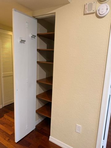 1801 N FLAGLER Drive 418, West Palm Beach, FL 33407