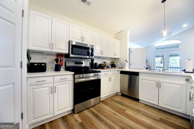 85 International Village Drive, Helen, GA 30545