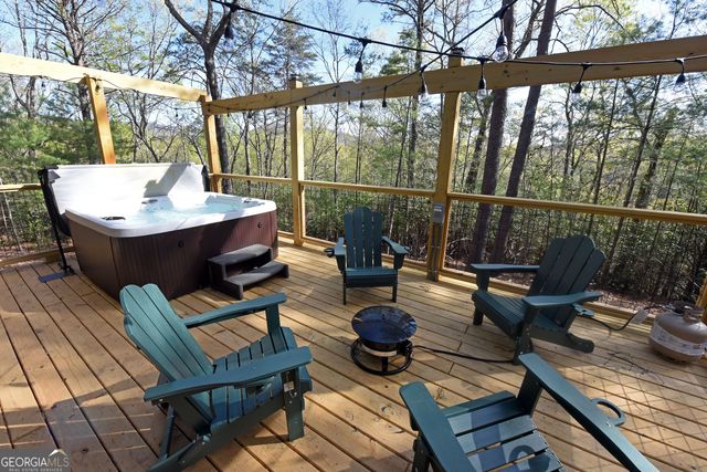 85 International Village Drive, Helen, GA 30545