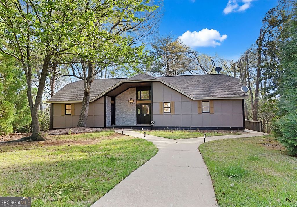 85 International Village Drive, Helen, GA 30545