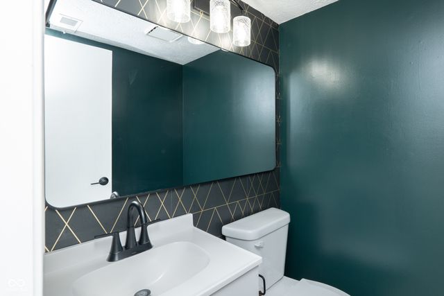 9506 Behner Lane, Indianapolis, IN 46250