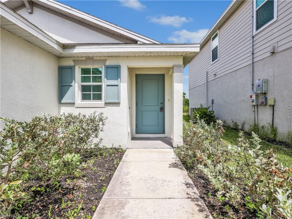 12321 Dakota Ridge PL, LEHIGH ACRES, FL 33974 — photo 2