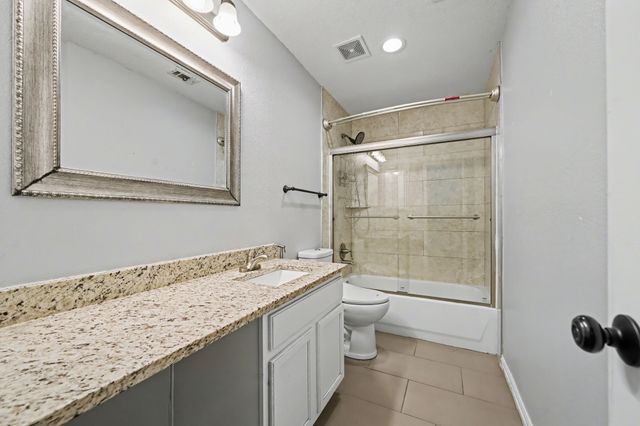 6514 Toscano Drive, Rowlett, TX 75089