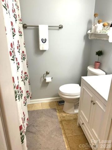 3625 Kelway Avenue, Charlotte, NC 28210