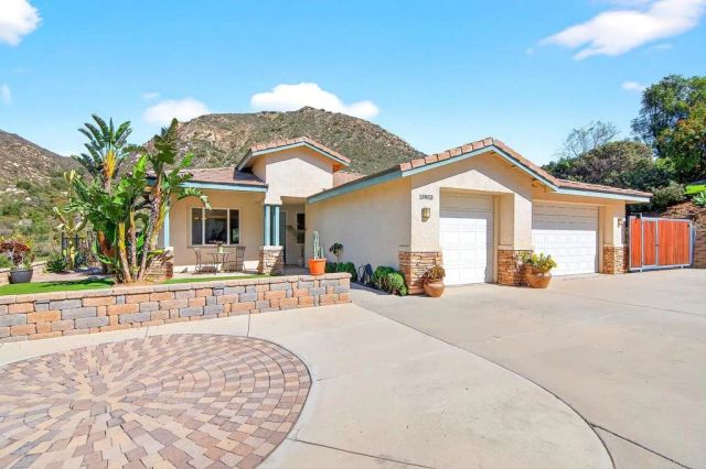 15953 Shalom Road, Ramona, CA 92065