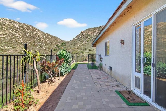 15953 Shalom Road, Ramona, CA 92065