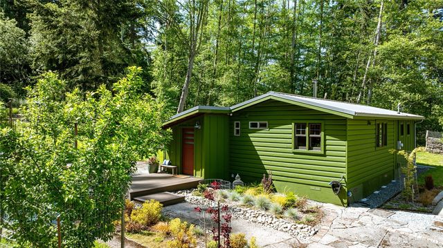 24689 SR 525, Greenbank, WA 98253