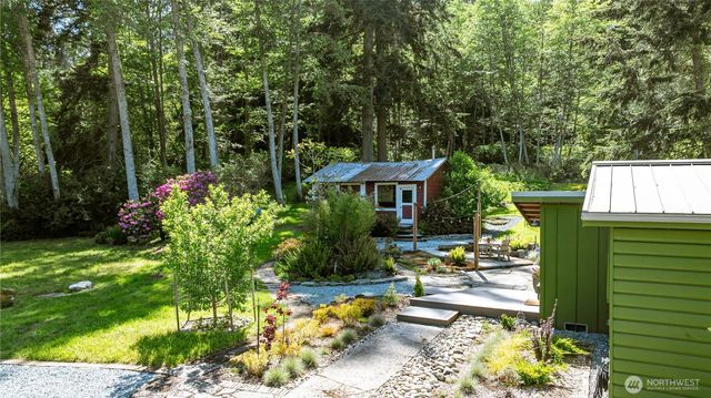24689 SR 525, Greenbank, WA 98253