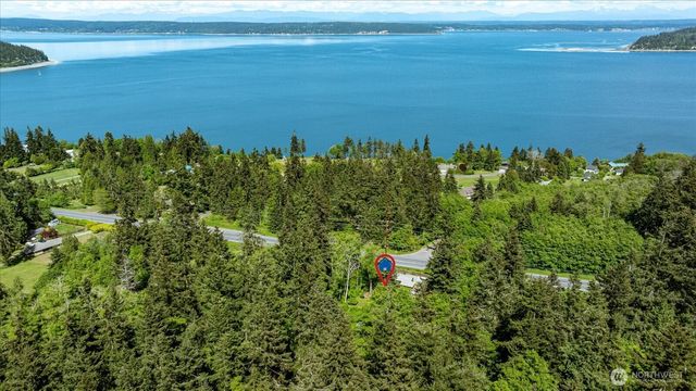 24689 SR 525, Greenbank, WA 98253