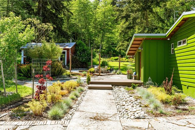 24689 SR 525, Greenbank, WA 98253