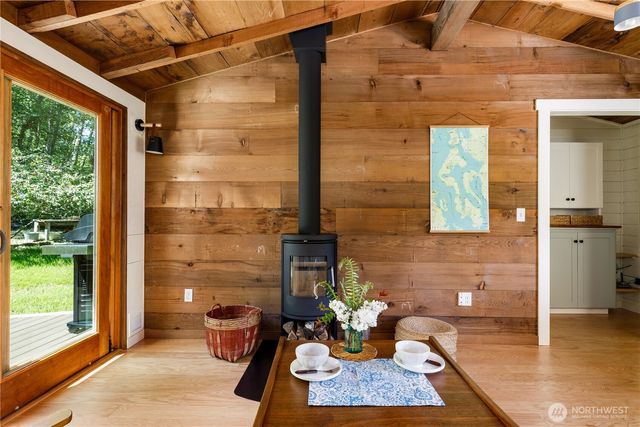 24689 SR 525, Greenbank, WA 98253