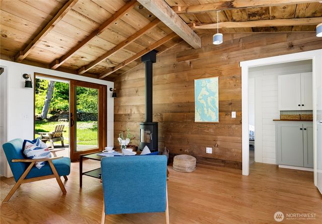 24689 SR 525, Greenbank, WA 98253