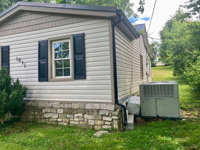 1011 Race Street, Richmond, KY 40475