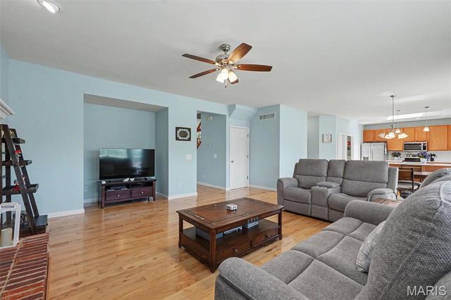 64 Spring Trail Court, St Charles, MO 63303