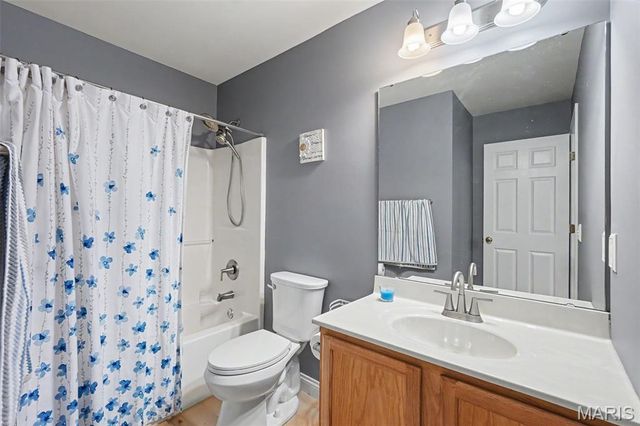 64 Spring Trail Court, St Charles, MO 63303